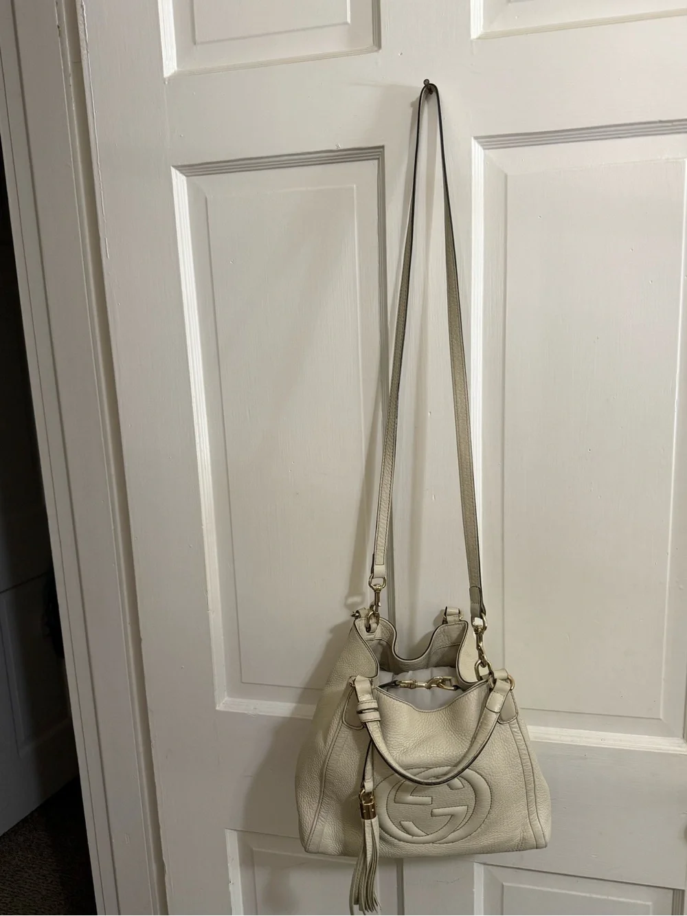 Gucci SoHo Crème Shoulder Bag in EUC - Picture 4 of 15